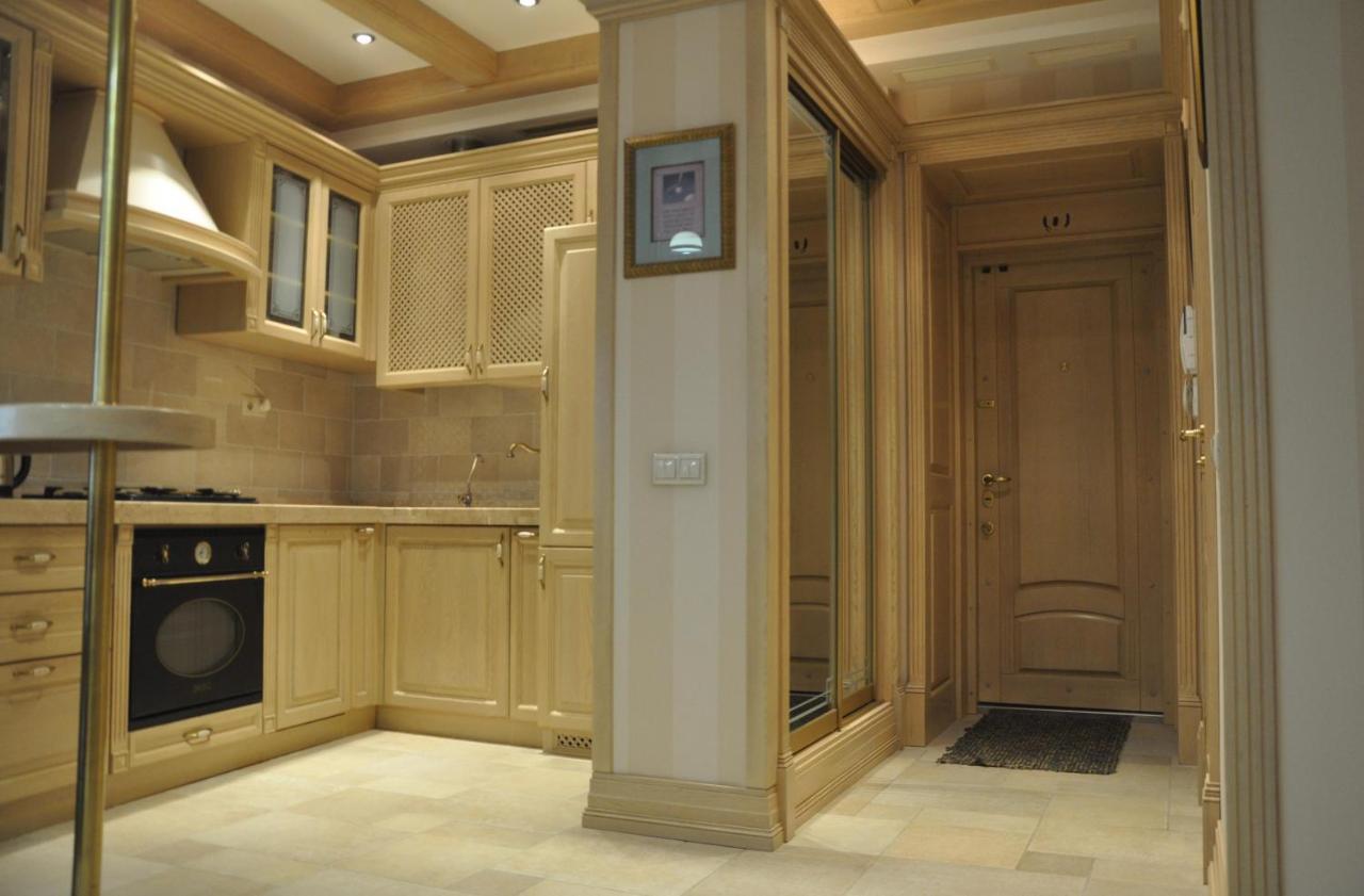 Apartments In Lviv Center ภายนอก รูปภาพ